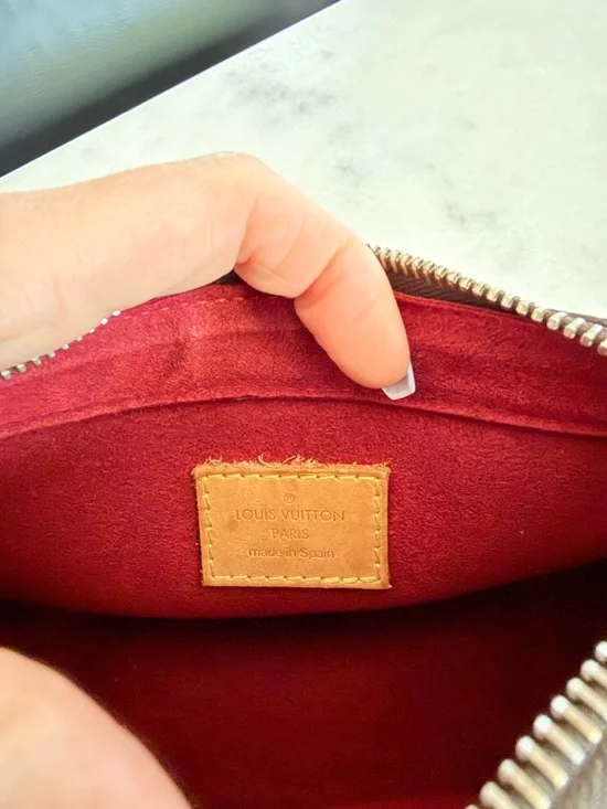 ✨ Louis Vuitton Viva Cite PM Monogram Shoulder Crossbody handbag ✨ - Picture 5 of 16